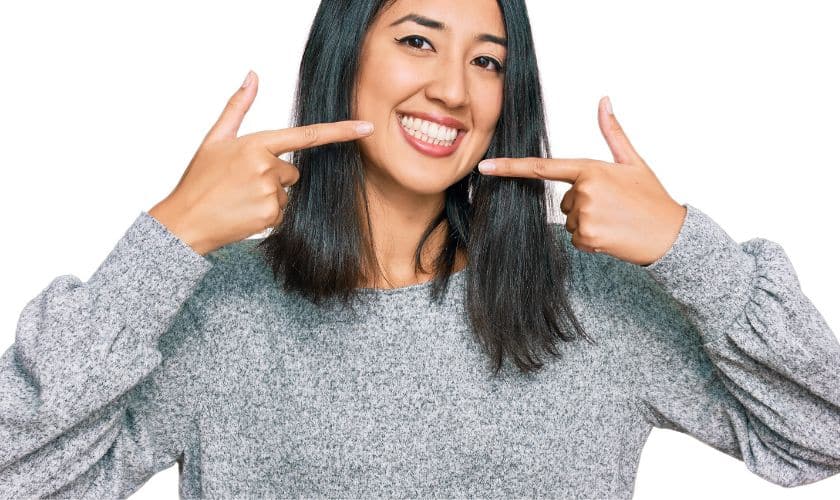 How Porcelain Veneers Can Make You Look Fabulous on Independence Day