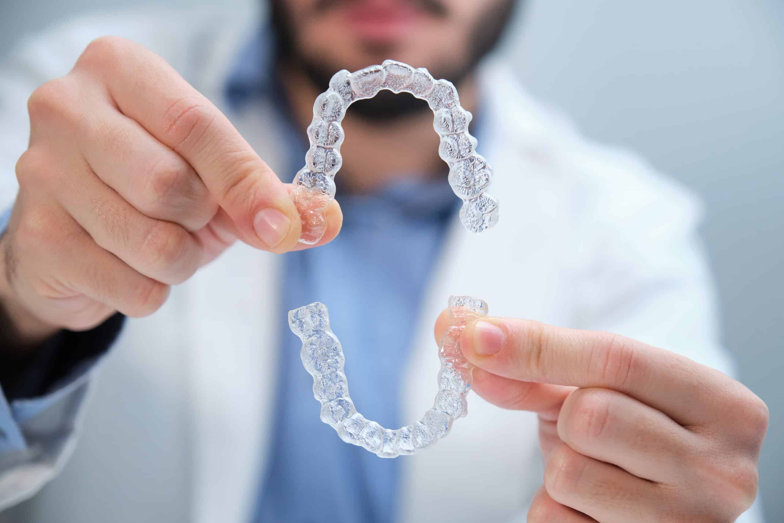 maintain oral hygiene with Invisalign